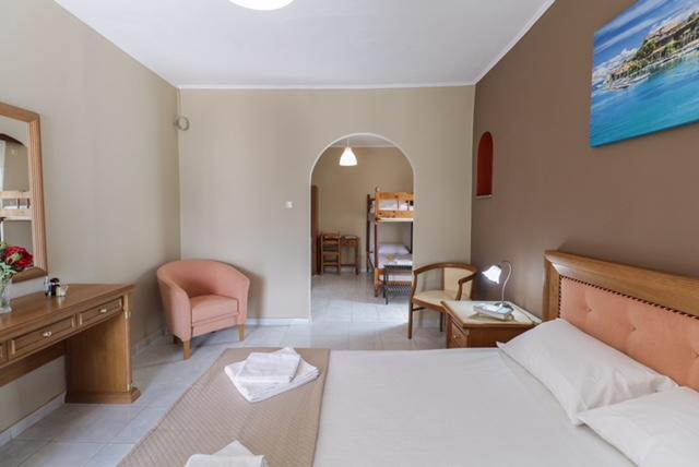 Moka Evia Island Hotel Akhladheri Ngoại thất bức ảnh