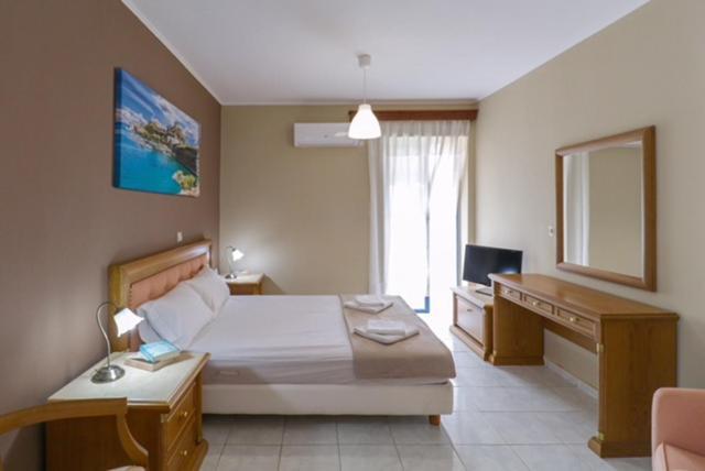 Moka Evia Island Hotel Akhladheri Ngoại thất bức ảnh