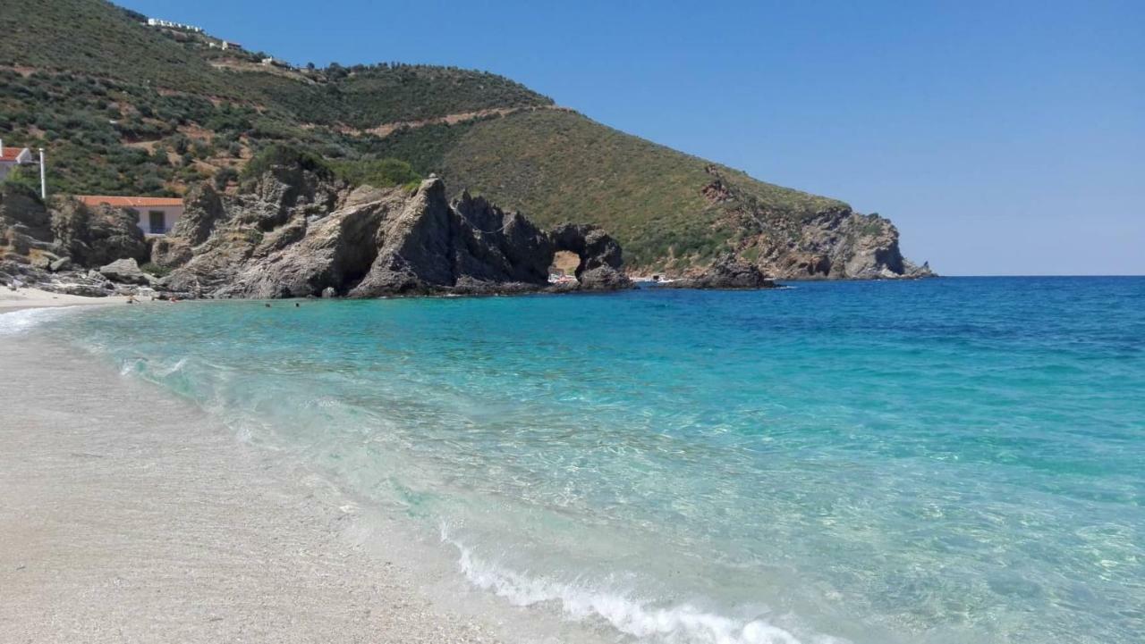 Moka Evia Island Hotel Akhladheri Ngoại thất bức ảnh